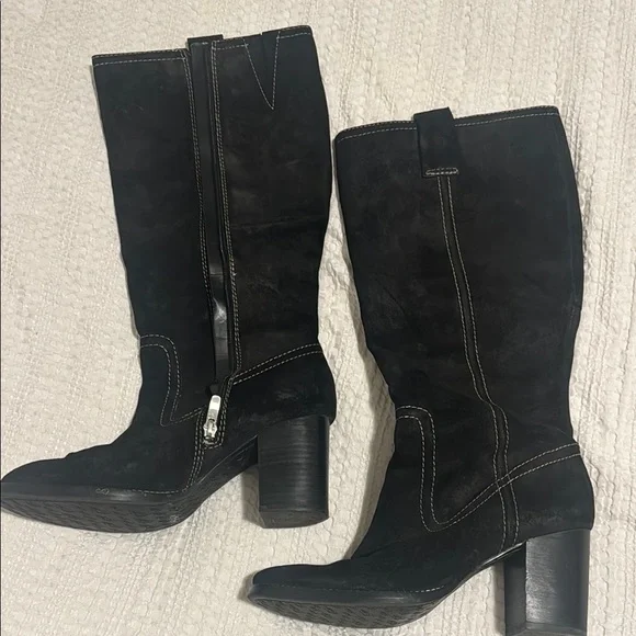 Vintage Enzo Angiolini Suede Boots. 9. Excellent condition! Very comfortable!! - Picture 2 of 8